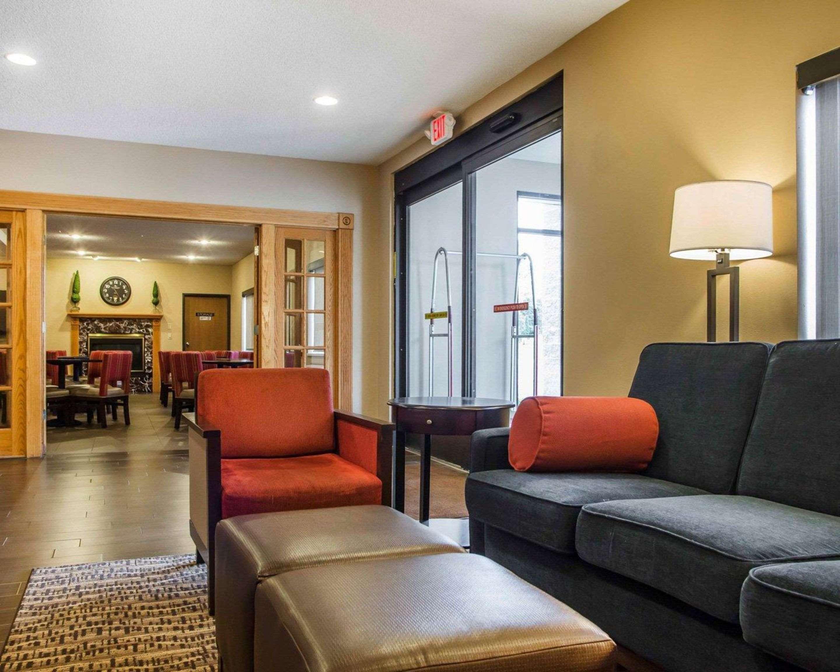 Comfort Inn Rhinelander Exterior photo