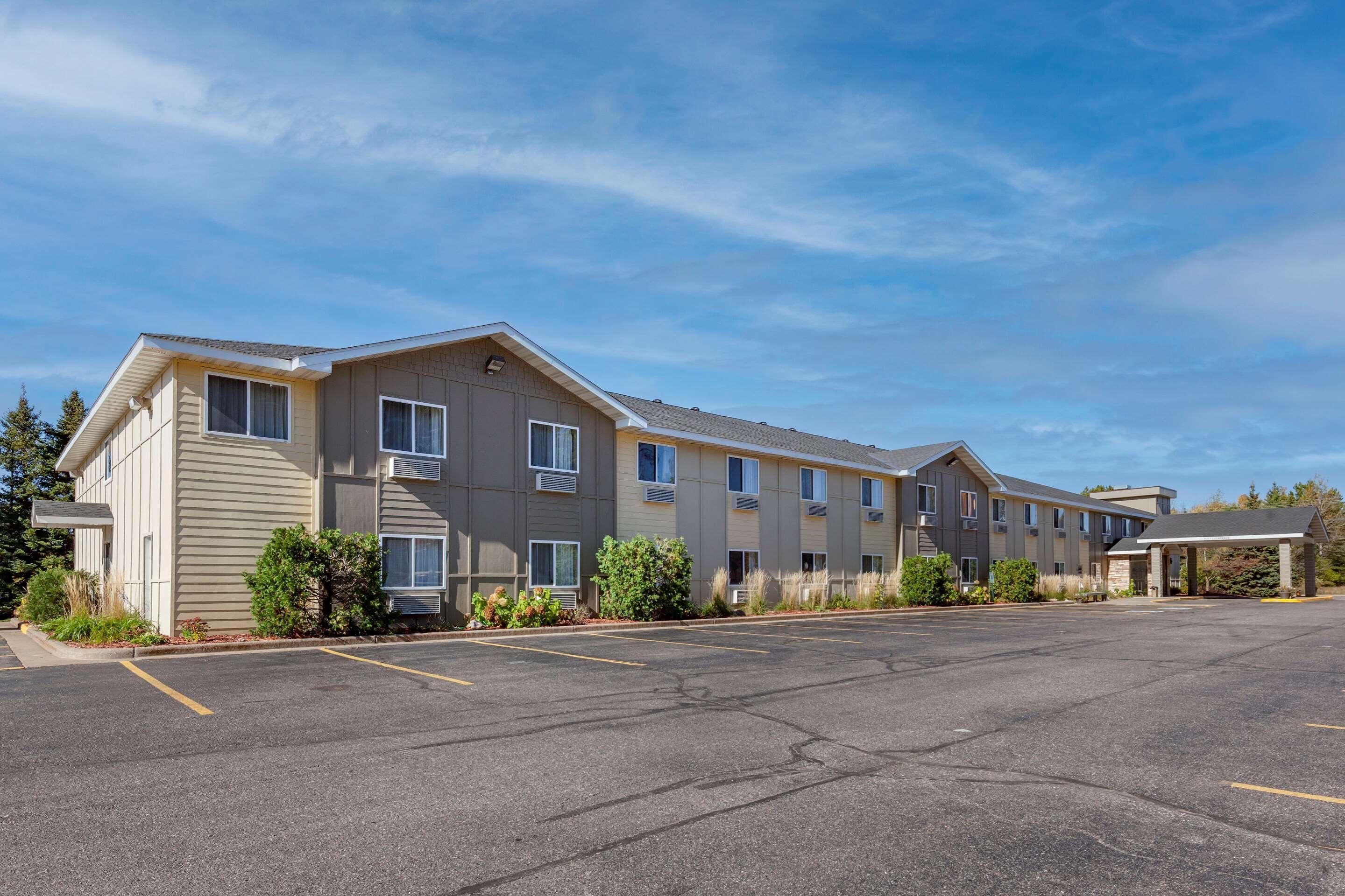 Comfort Inn Rhinelander Exterior photo